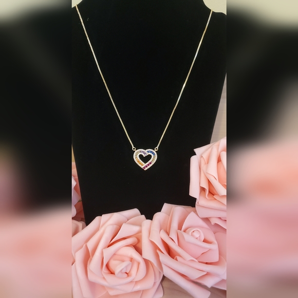 Rainbow 🌈 Heart Necklace - Picture 2 of 4